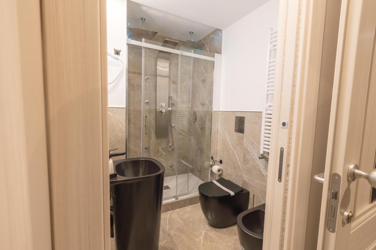 Maximum Exclusive Suite & Spa Palermo Exterior foto