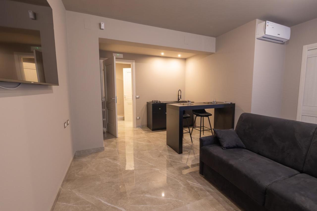 Maximum Exclusive Suite & Spa Palermo Exterior foto